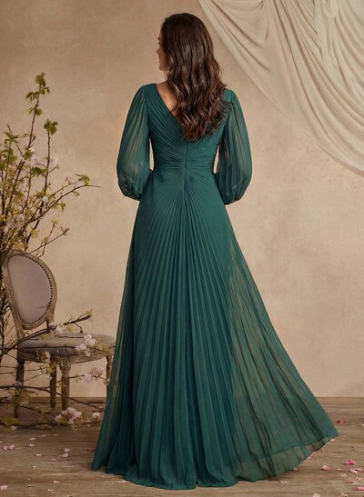 V-Neck Long Sleeves Pleated Mother Of The Bride Dresses With Beading