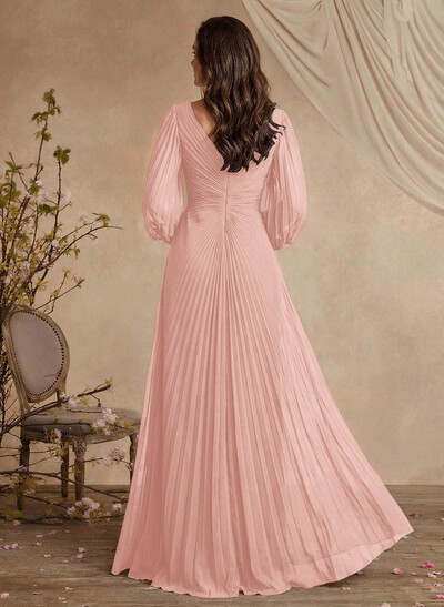 V-Neck Long Sleeves Pleated Mother Of The Bride Dresses With Beading