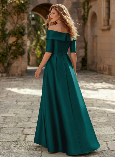 Elegant Off-The-Shoulder Satin Mother Of The Bride Dresses With 1/2 Sleeves