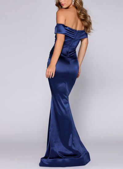 Trumpet/Mermaid Off-The-Shoulder Sleeveless Mother Of The Bride Dresses