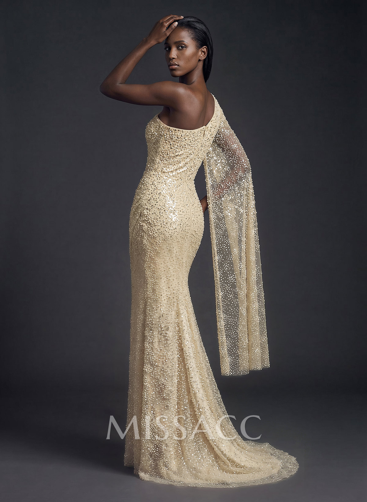 Sheath/Column One-Shoulder Sleeveless Sequined Prom Dresses With Split Front