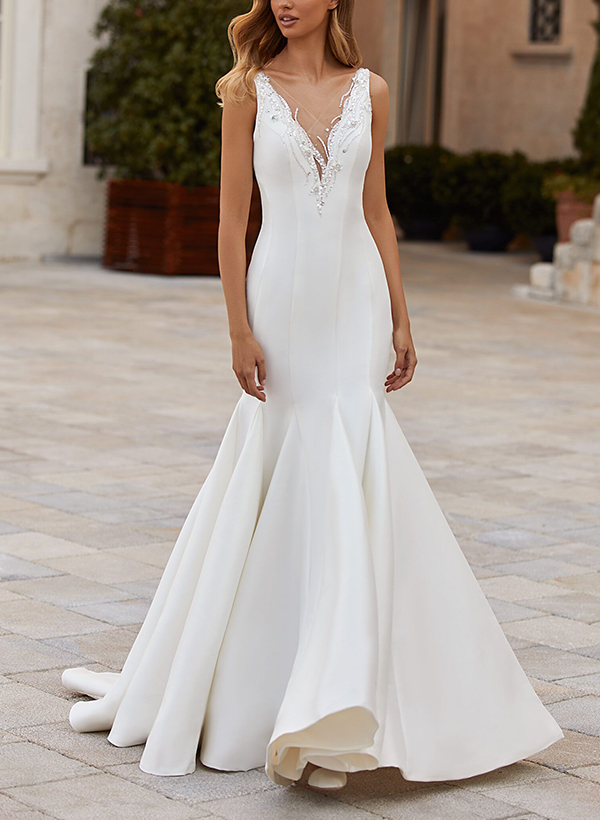 Trumpet/Mermaid V-Neck Sleeveless Sweep Train Wedding Dresses