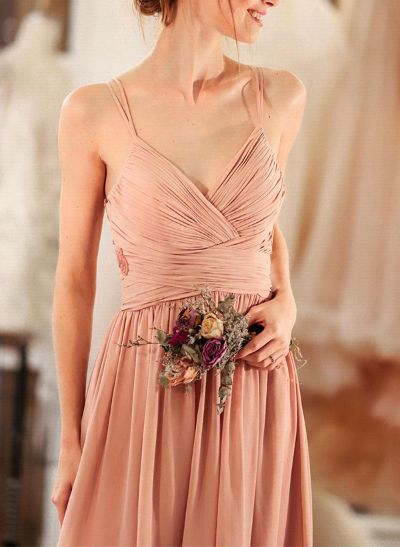 A-Line V-Neck Sleeveless Chiffon Bridesmaid Dresses With Appliques Lace