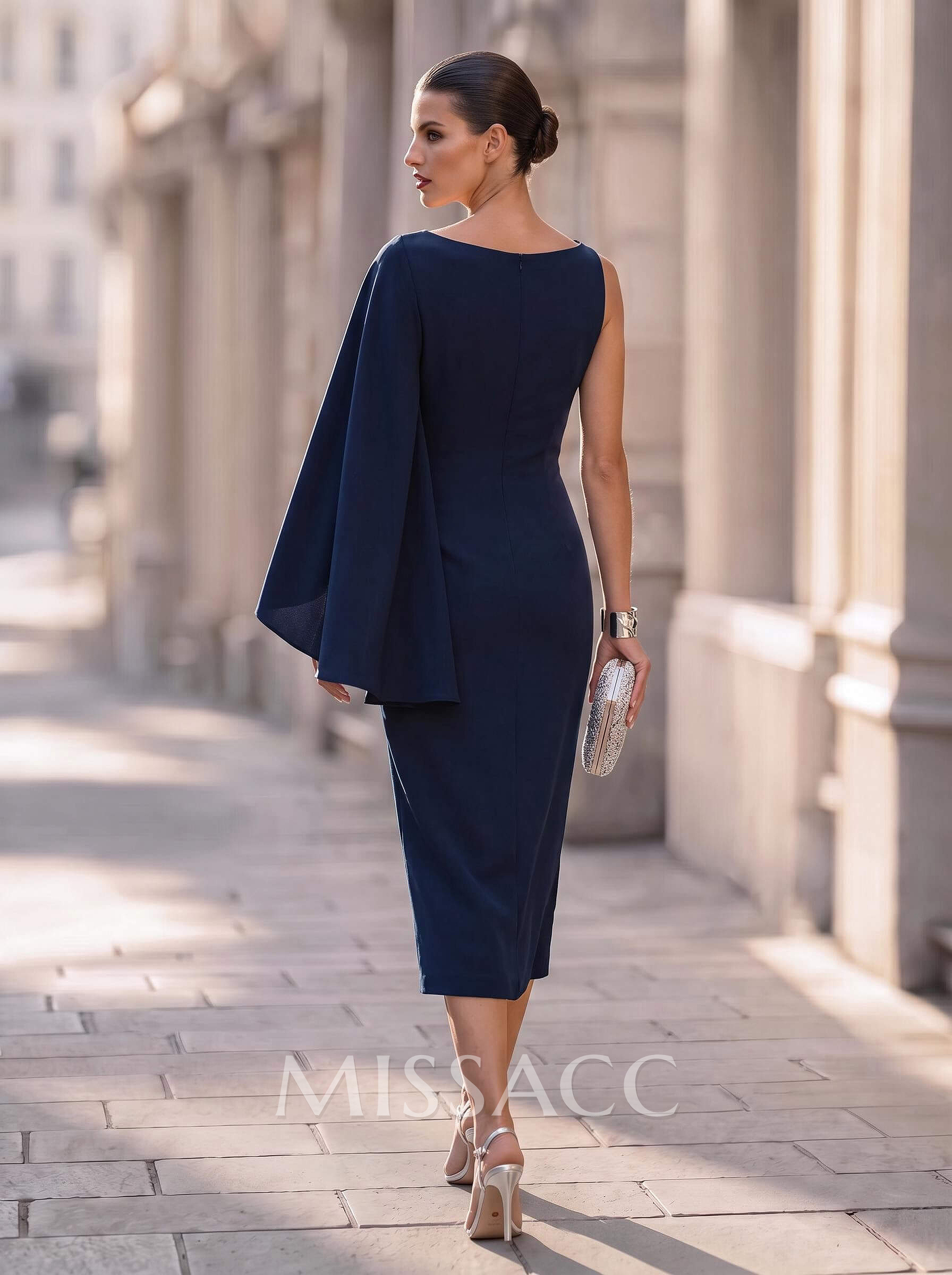 Sheath/Column Asymmetrical Neck Sleeveless Cocktail Dresses