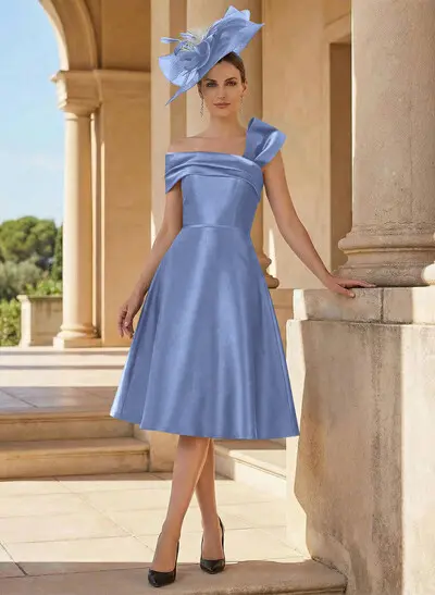 Simple Satin A-Line Knee-Length Cocktail Dresses - Missacc France