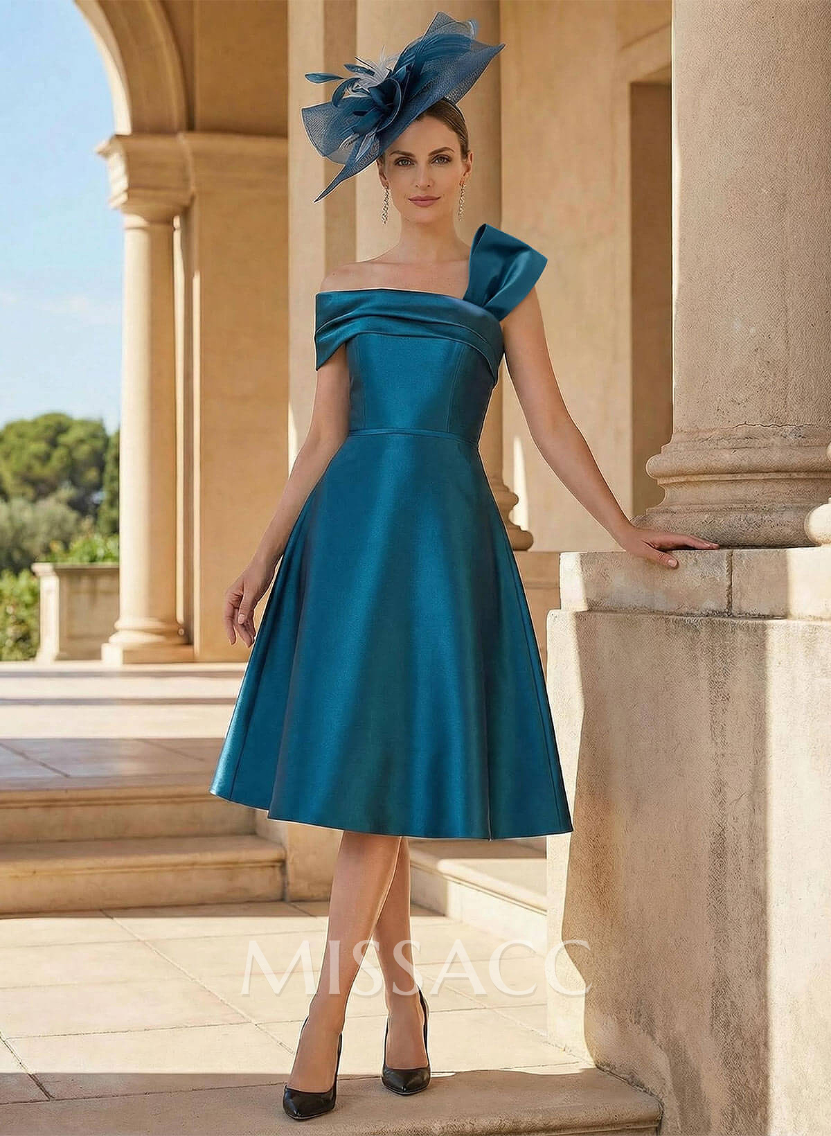 Simple Satin A-Line Knee-Length Cocktail Dresses