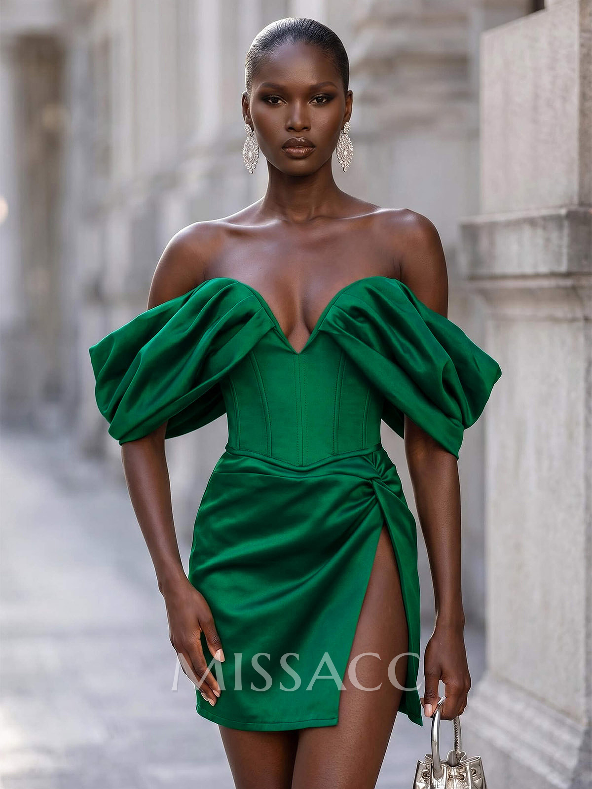 Sheath/Column Off-The-Shoulder Short/Mini Satin Cocktail Dresses With Split Front