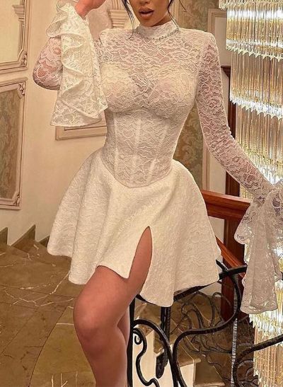 A-Line Long Sleeves Short/Mini Lace Cocktail Dresses With Bow(s)
