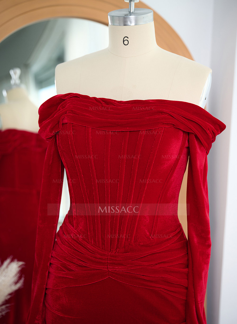 Velvet Off-The-Shoulder Long Sleeves Trumpet/Mermaid Evening Dresses