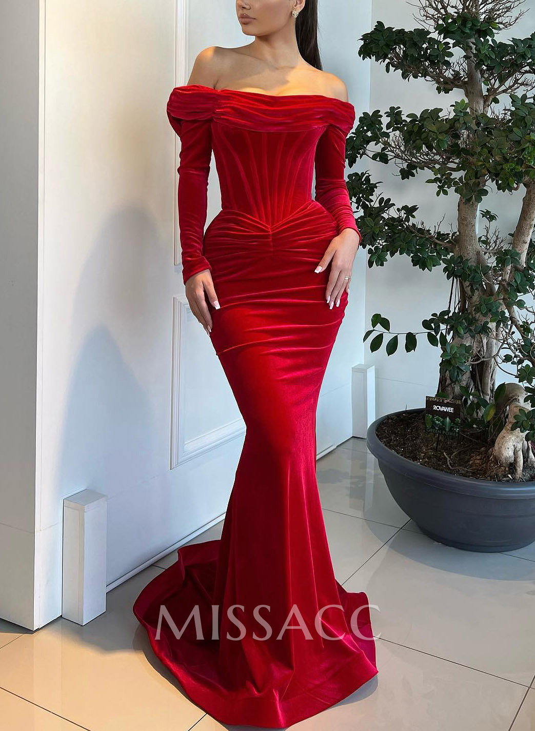 Velvet Off-The-Shoulder Long Sleeves Trumpet/Mermaid Evening Dresses Velvet Off-The-Shoulder Long Sleeves Trumpet/Mermaid Evening Dresses