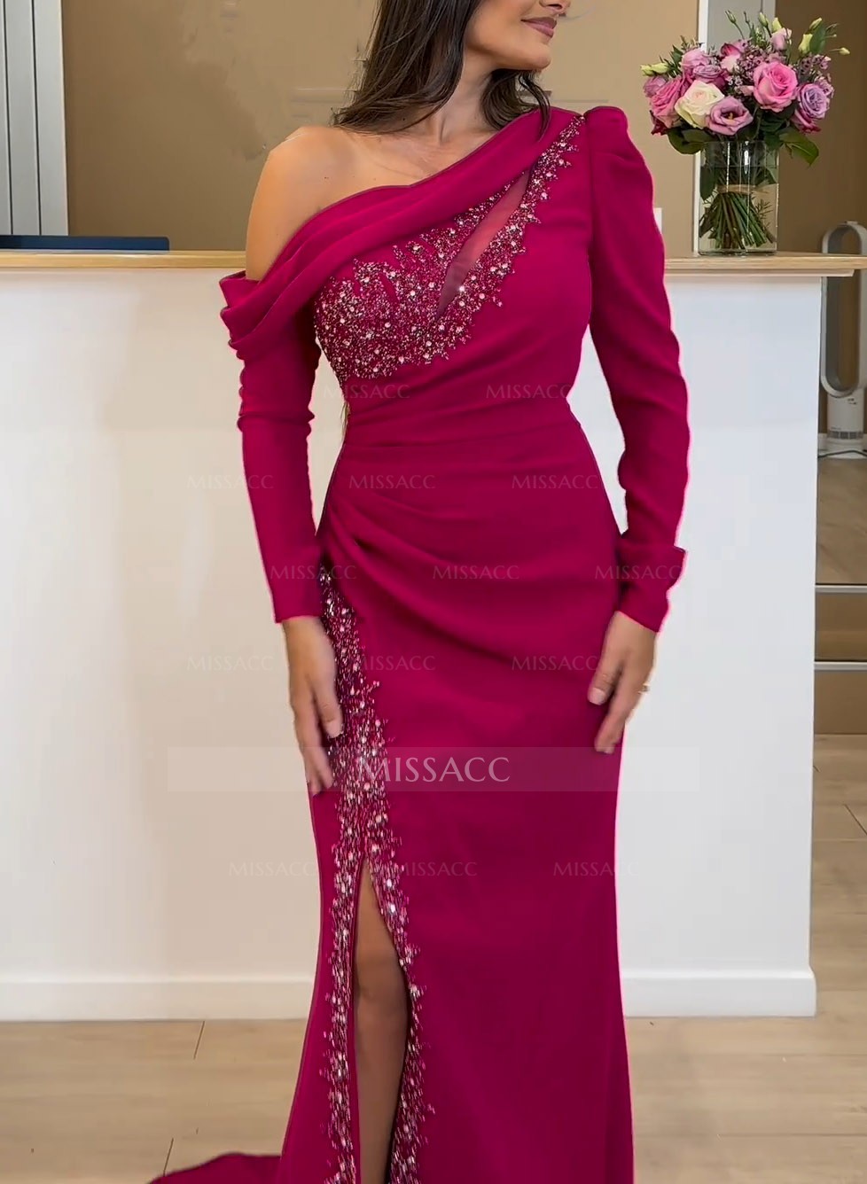 Long Sleeves Asymmetrical Neck Beading Evening Dresses With Sheath/Column