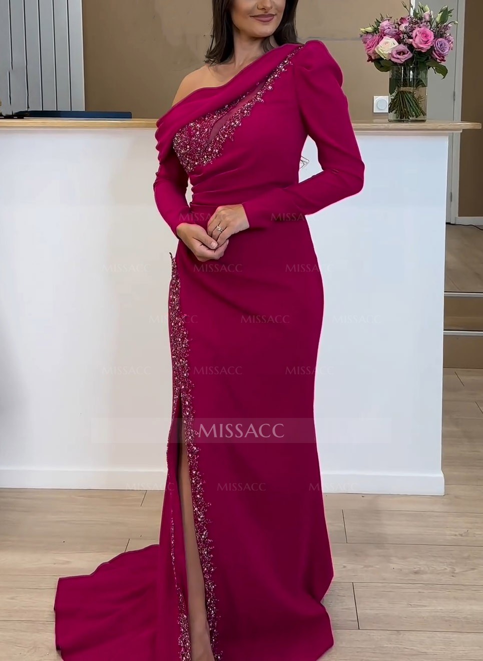 Long Sleeves Asymmetrical Neck Beading Evening Dresses With Sheath/Column