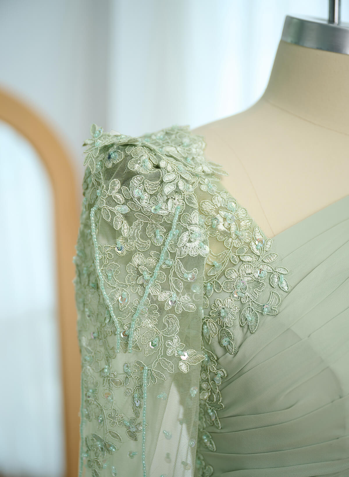 Sheath/Column Asymmetrical Long Sleeves Evening Dresses With Split Front