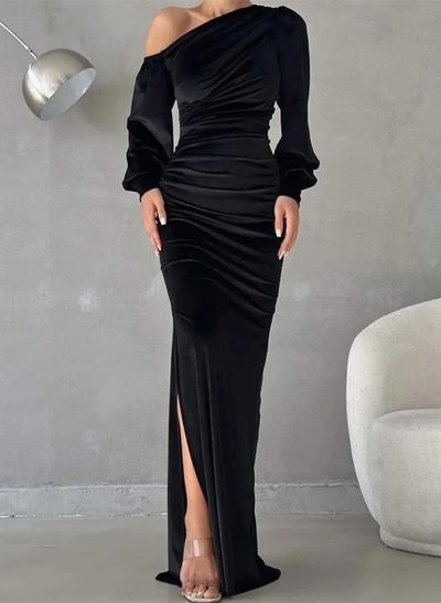 Velvet Asymmetrical Neck Long Sleeves Sheath/Column Evening Dresses