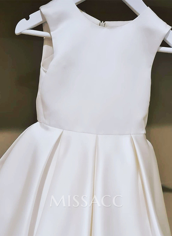 A-Line Scoop Neck Sleeveless Floor-Length Satin Flower Girl Dresses With Bow(s) A-Line Scoop Neck Sleeveless Floor-Length Satin Flower Girl Dresses With Bow(s)
