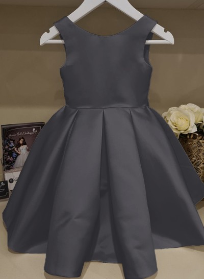 A-Line Scoop Neck Sleeveless Floor-Length Satin Flower Girl Dresses With Bow(s)