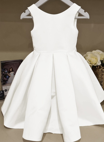 A-Line Scoop Neck Sleeveless Floor-Length Satin Flower Girl Dresses With Bow(s)
