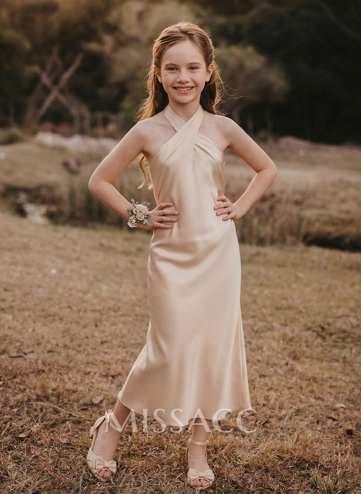 Sheath/Column Halter Silk Like Satin Junior Bridesmaid Dresses With Back Hole Sheath/Column Halter Silk Like Satin Junior Bridesmaid Dresses With Back Hole