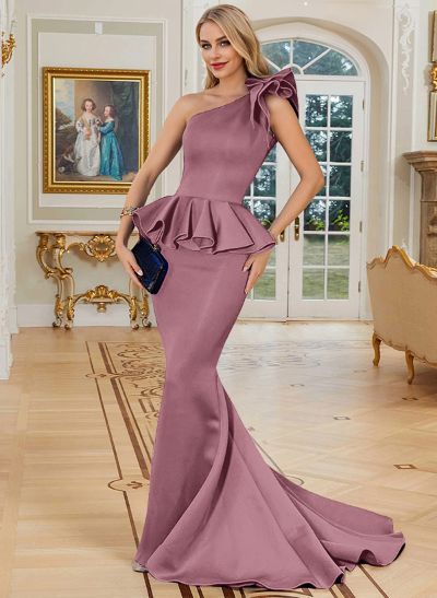 Trumpet/Mermaid One-Shoulder Satin Mother Of The Bride Dresses With Cascading Ruffles