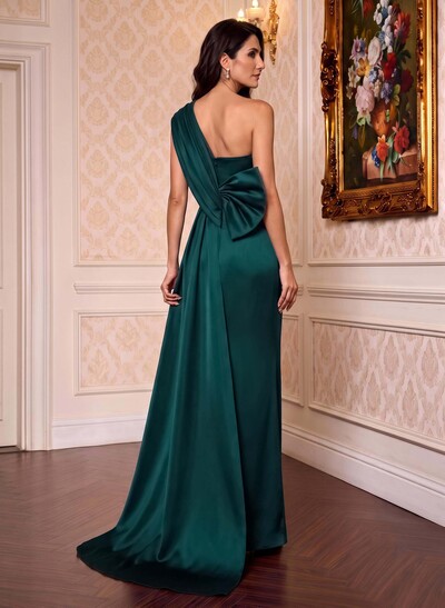 Sheath/Column One-Shoulder Sleeveless Satin Mother Of The Bride Dresses