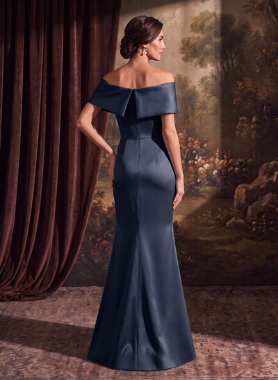 Sheath/Column Off-The-Shoulder Sleeveless Satin Mother Of The Bride Dresses