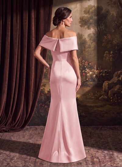 Sheath/Column Off-The-Shoulder Sleeveless Satin Mother Of The Bride Dresses