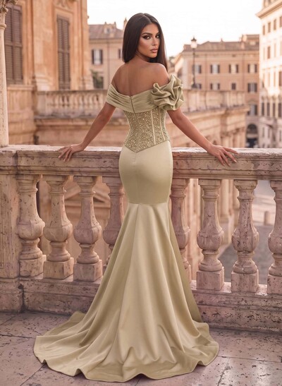 Sequinned Mermaid Off-The-Shoulder Sleeveless Formal Dresses With Sweep Train