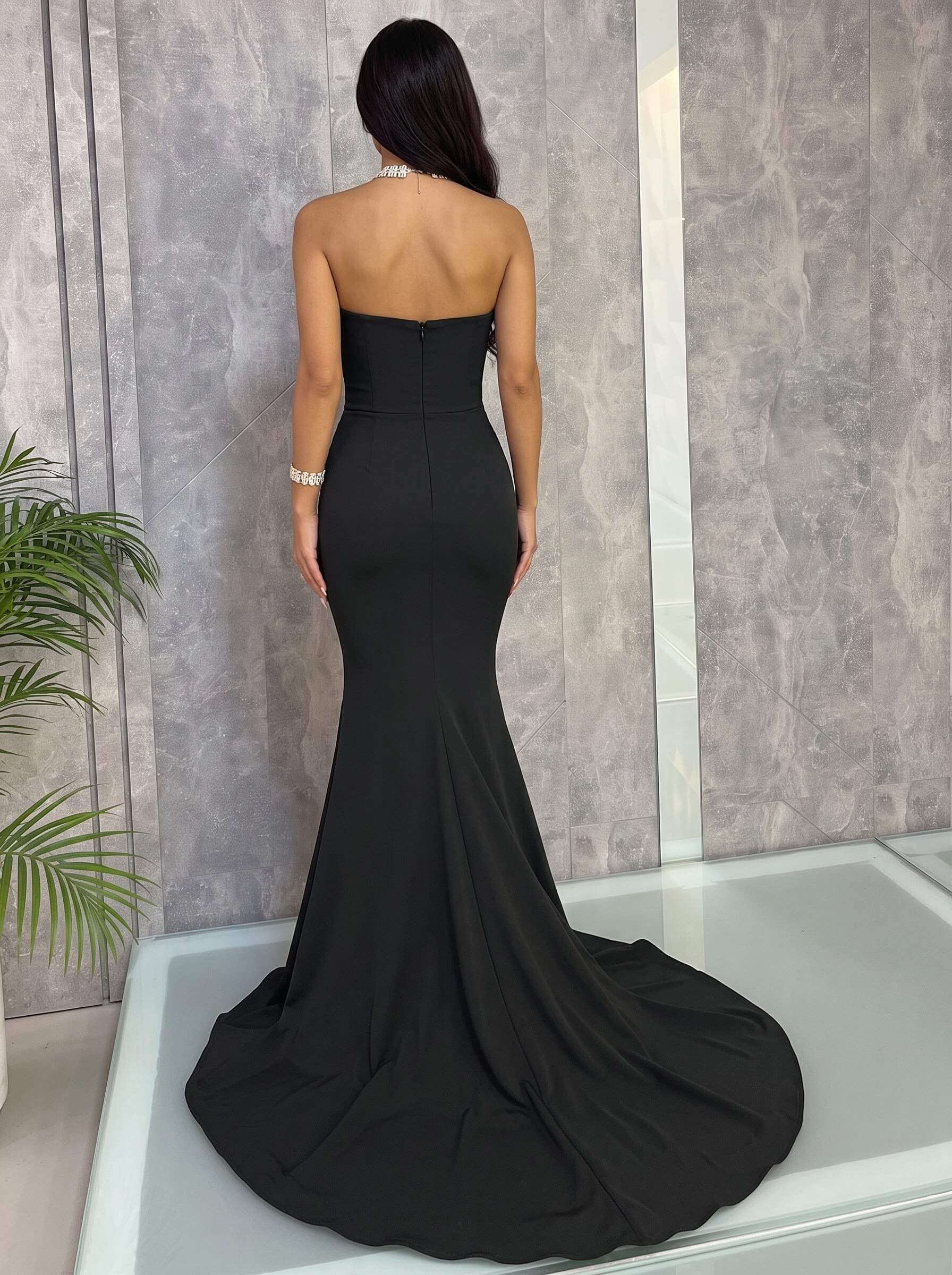 Trumpet/Mermaid Strapless Sleeveless Sweep Train Elastic Satin Prom Dresses