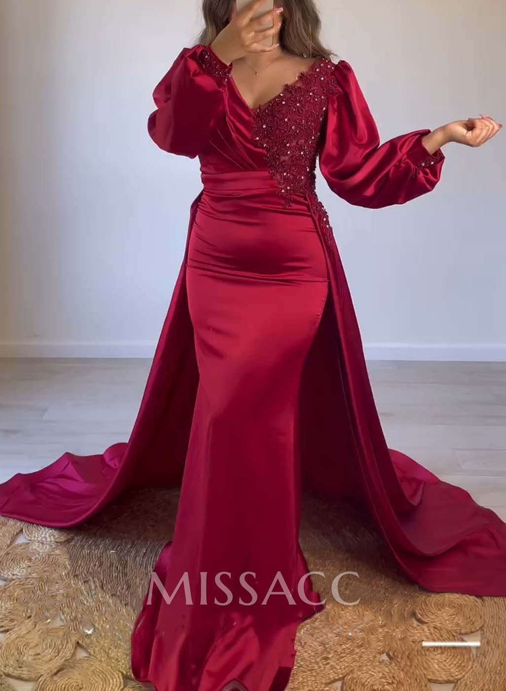 V-Neck Long Sleeves Lace Sheath/Column Prom Dresses V-Neck Long Sleeves Lace Sheath/Column Prom Dresses