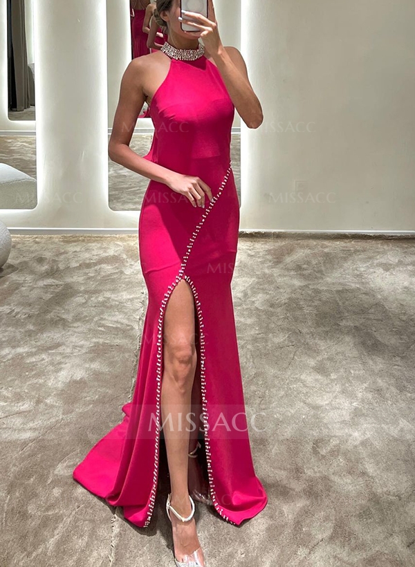 Sheath/Column Halter Sleeveless Elastic Satin Prom Dresses With Rhinestone