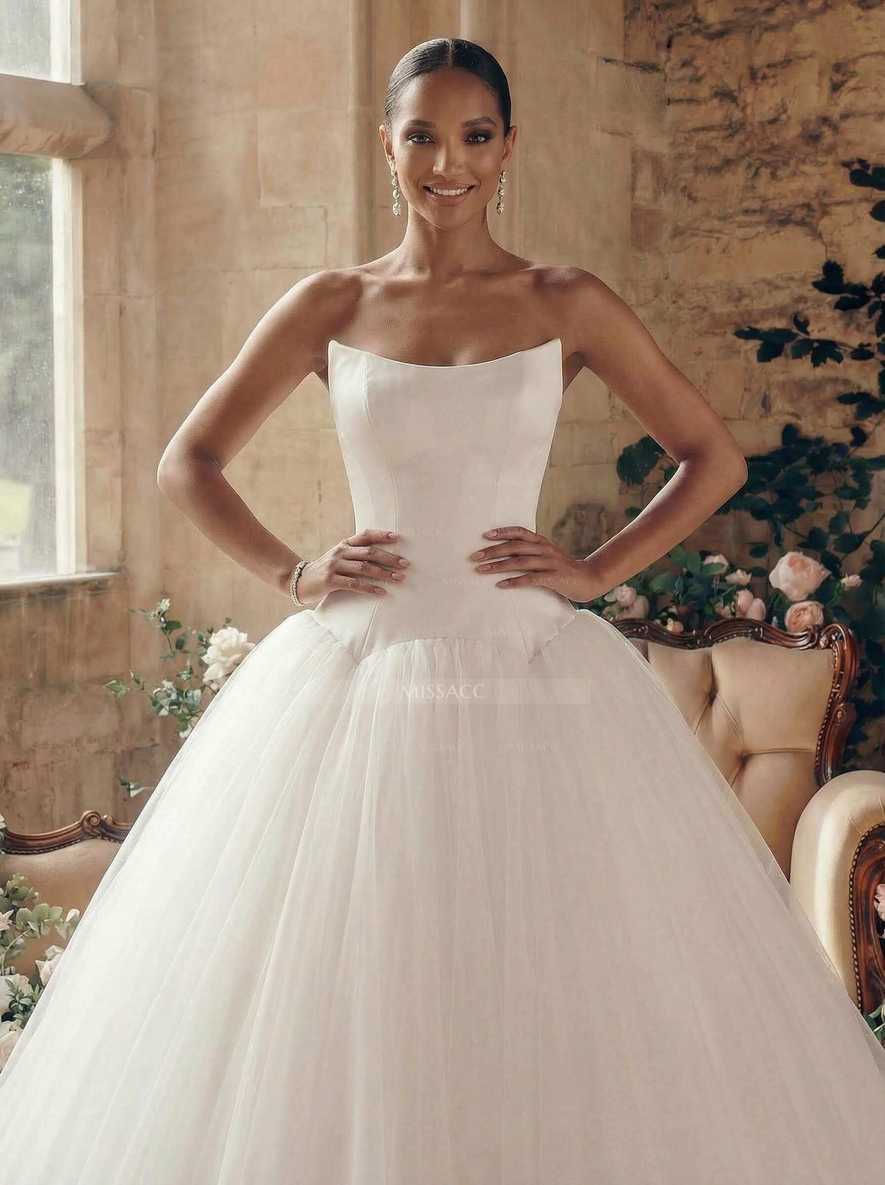 Strapless Ball-Gown Simple Vintage Wedding Dresses