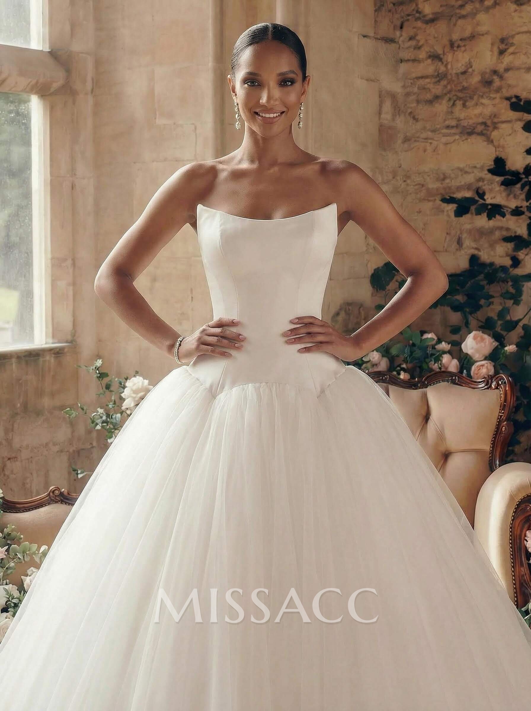 Strapless Ball-Gown Simple Vintage Wedding Dresses