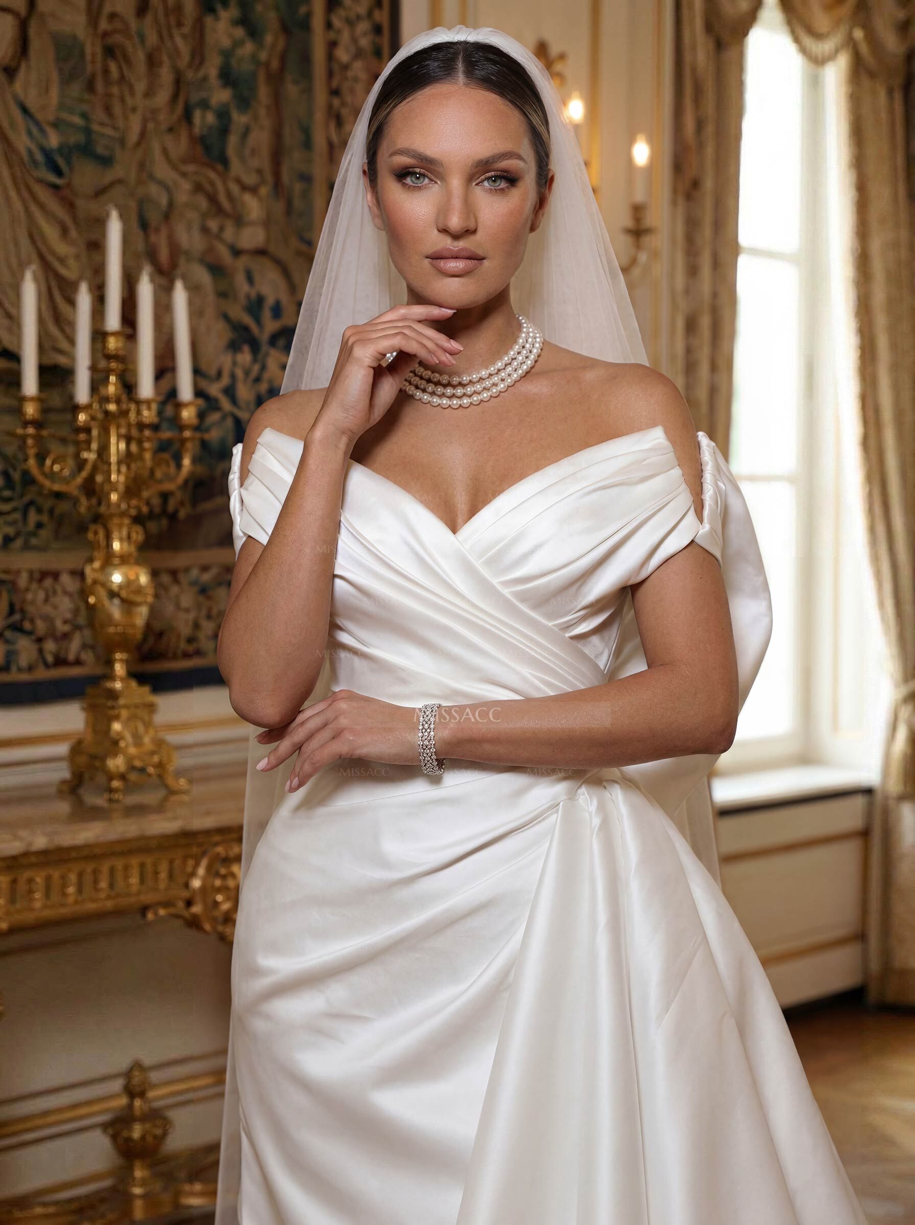 Strapless Sleeveless Court Train Satin Wedding Dresses