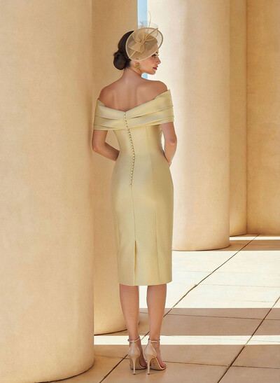 Sheath/Column Off-The-Shoulder Sleeveless Satin Cocktail Dresses With Bow(s)