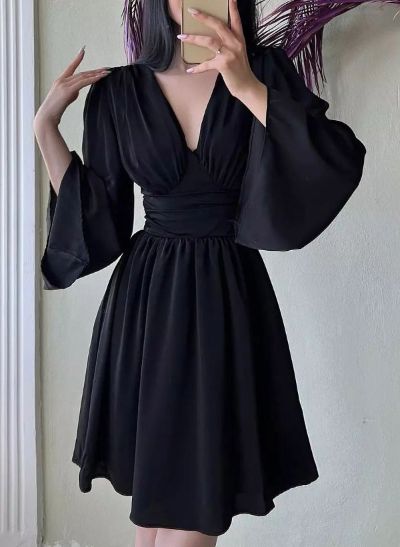 A-Line V-Neck Long Sleeves Short/Mini Silk Like Satin Cocktail Dresses