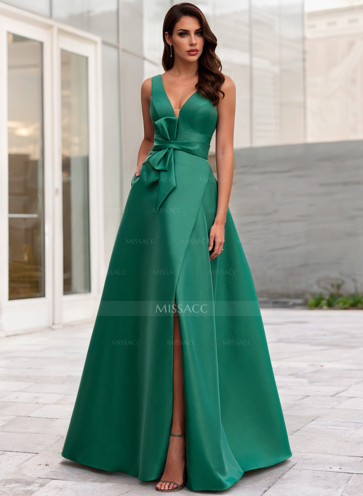 A-Line V-Neck Sleeveless Floor-Length Satin Evening Dresses With Bow(s)