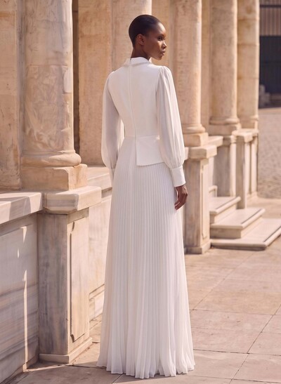 A-Line V-Neck Long Sleeves Sweep Train Chiffon Mother Of The Bride Dresses