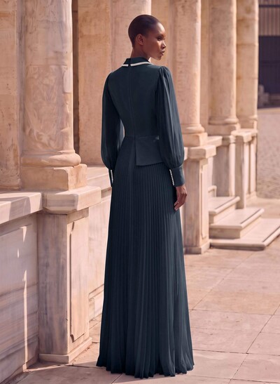 A-Line V-Neck Long Sleeves Sweep Train Chiffon Mother Of The Bride Dresses