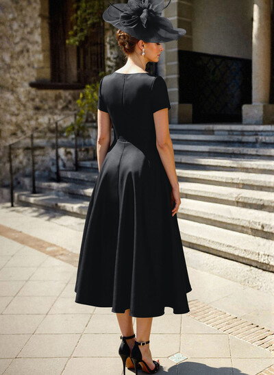 A-Line V-Neck Short Sleeves Satin Mother Of The Bride Dresses With Ruffle