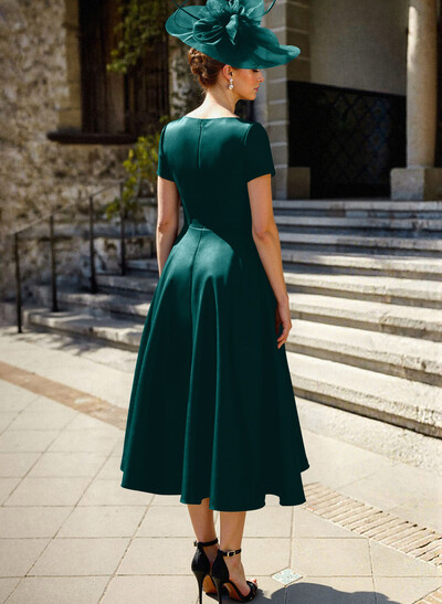 A-Line V-Neck Short Sleeves Satin Mother Of The Bride Dresses With Ruffle