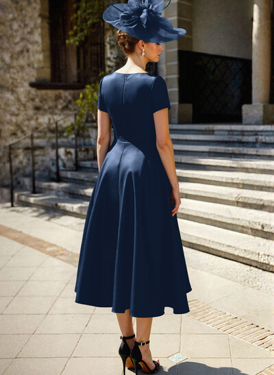 A-Line V-Neck Short Sleeves Satin Mother Of The Bride Dresses With Ruffle