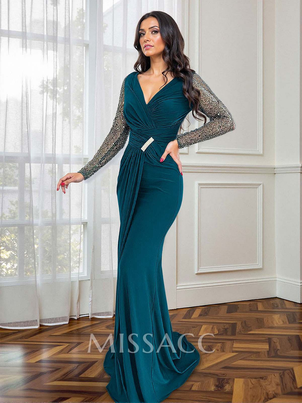 Sheath/Column V-Neck Stretch Satin Mother Of The Bride Dresses With Split Front