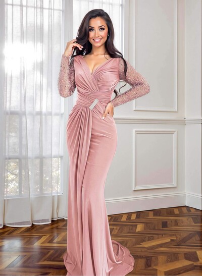 Sheath/Column V-Neck Stretch Satin Mother Of The Bride Dresses With Split Front