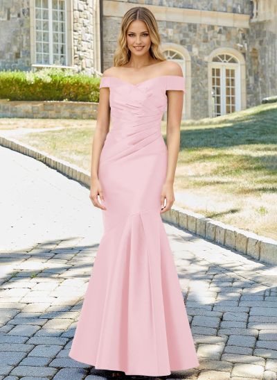 Off-The-Shoulder Trumpet/Mermaid Mother Of The Bride Dresses With Satin
