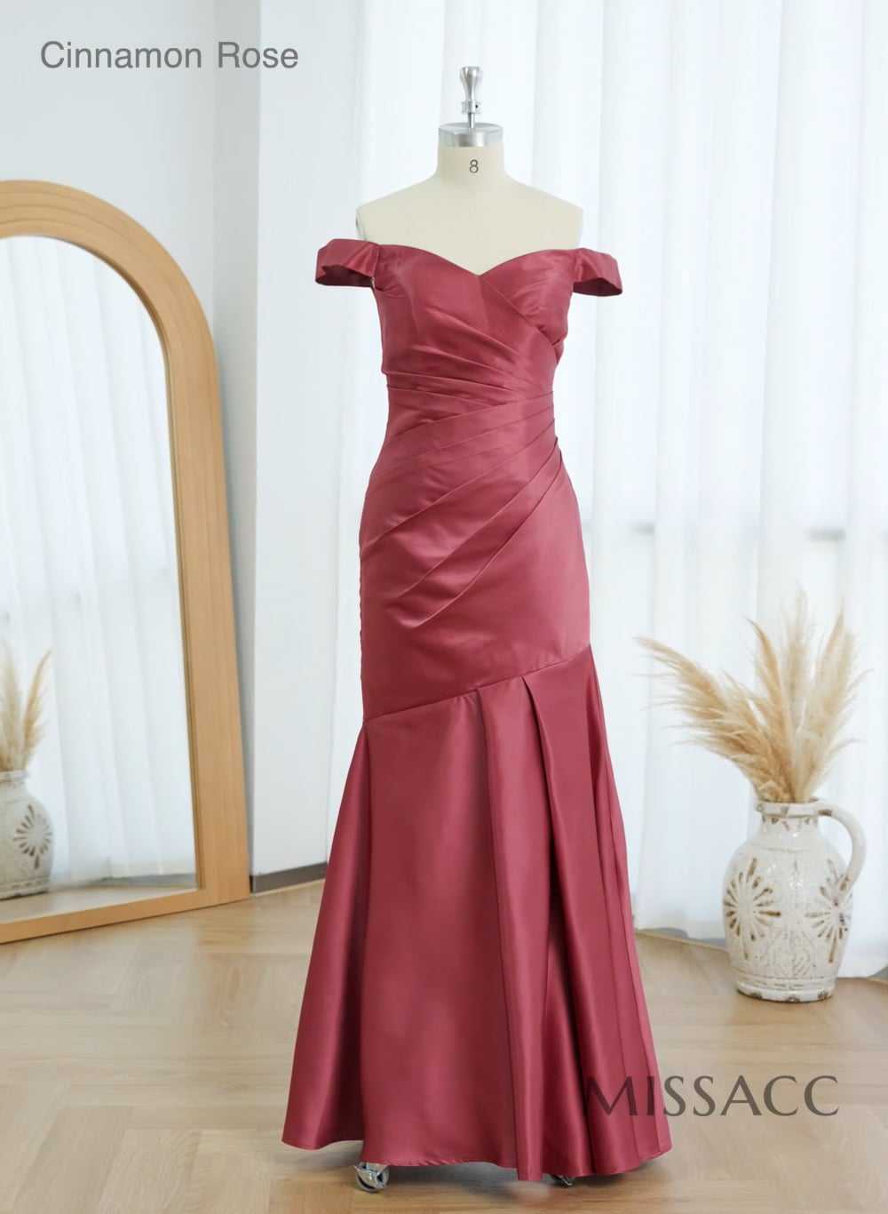 Off-The-Shoulder Trumpet/Mermaid Mother Of The Bride Dresses With Satin