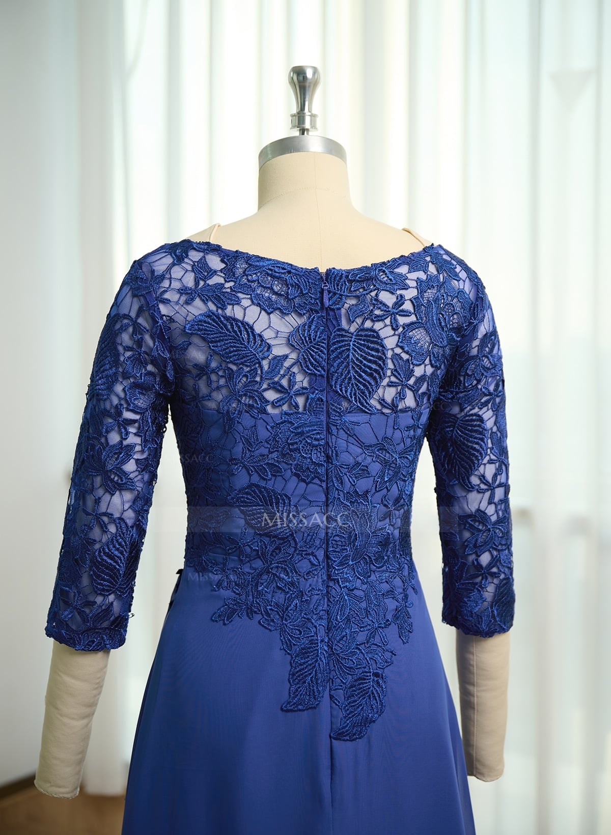 Scoop Neck Chiffon Mother Of The Bride Dresses With Appliques Lace