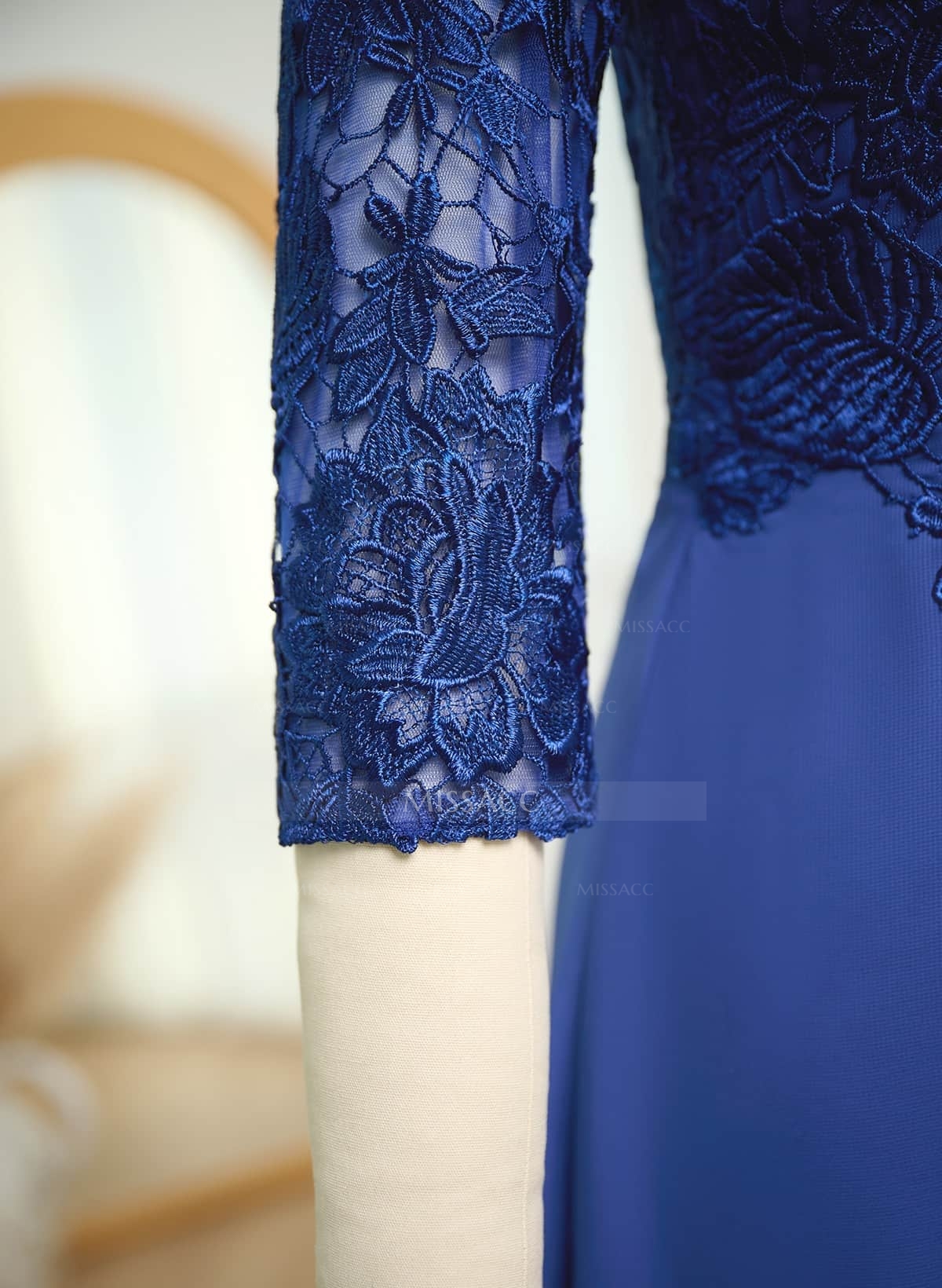 Scoop Neck Chiffon Mother Of The Bride Dresses With Appliques Lace