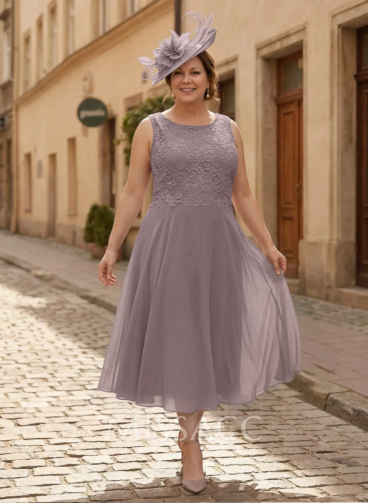 A-Line Scoop Neck Chiffon Mother Of The Bride Dresses With