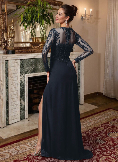 Sheath/Column V-Neck Chiffon Mother Of The Bride Dresses With Split Front