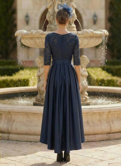 A-Line Scoop Neck 1/2 Sleeves Satin Mother Of The Bride Dresses With Lace
